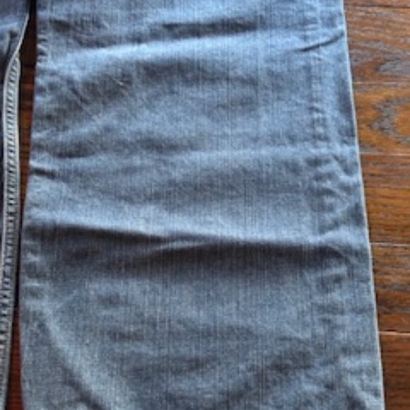 Levi's Blue Jeans - Picture 10 of 10